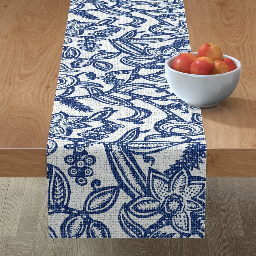 Truly Stunning Table Linen Decor On Etsy Table Runners Vol. 190By