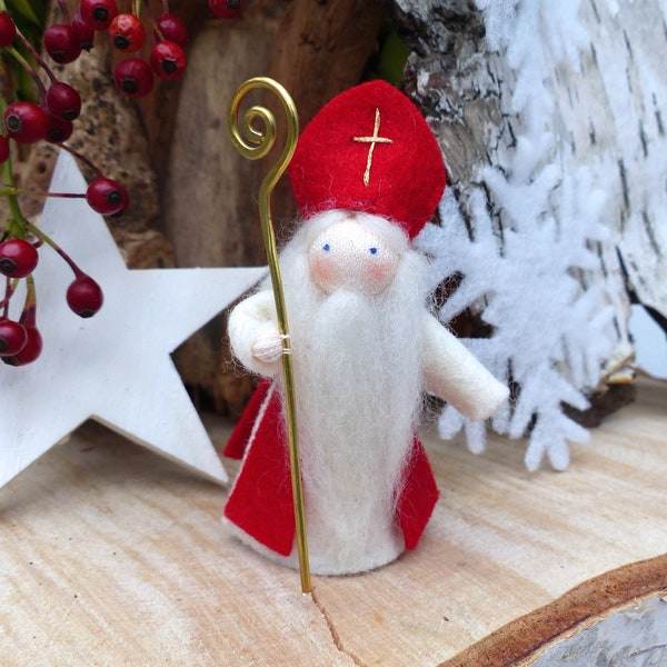 Nikolaus für den Jahreszeitentisch im Winter/ Weihnachten, Filz-Püppchen oder Deko Figur
