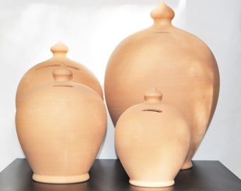breakable money bank