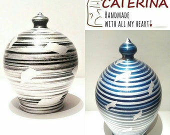unopenable piggy bank