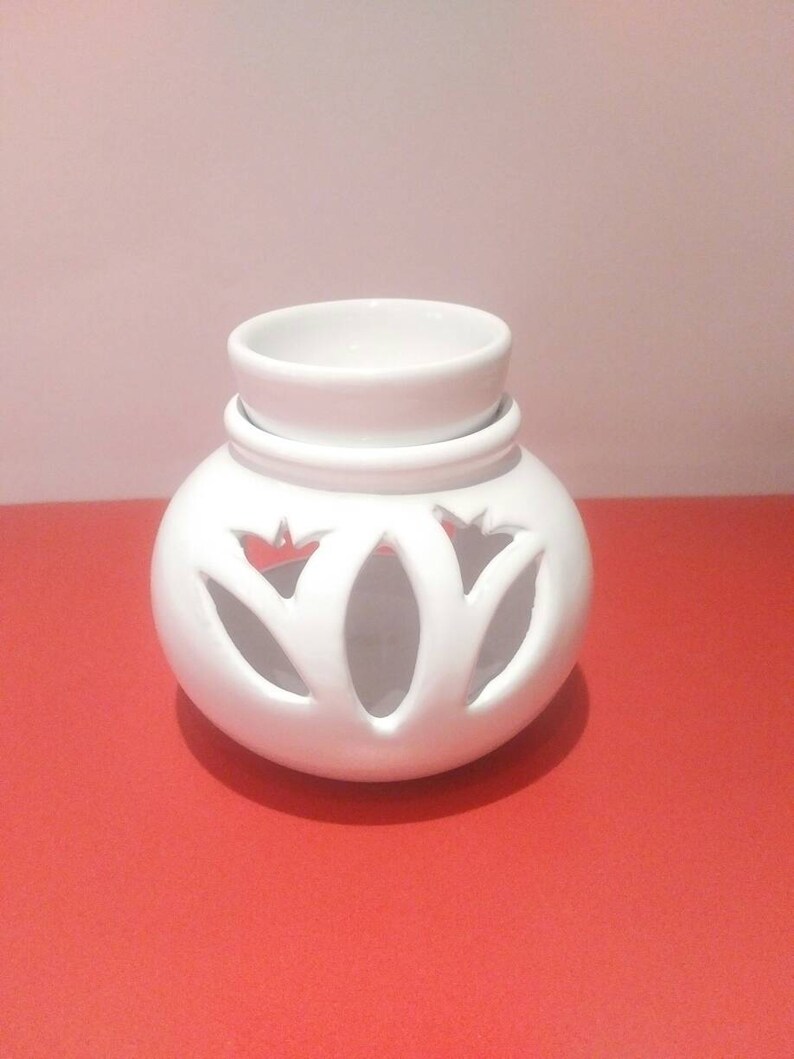 wedding favors for guests ceramic oil burner white ceramic essential oil burner white oil burner Oil burner white ceramic candle holder