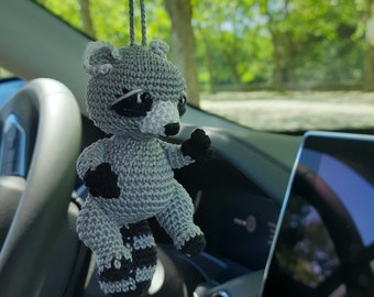 Raccoon car charm rear view mirror crochet decorations Cute car hanging backpack pendant Racoon keychain friendship gift women's accessories
