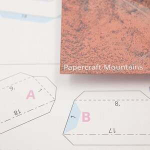 Australia's Uluru Easy Papercraft Mountain image 9