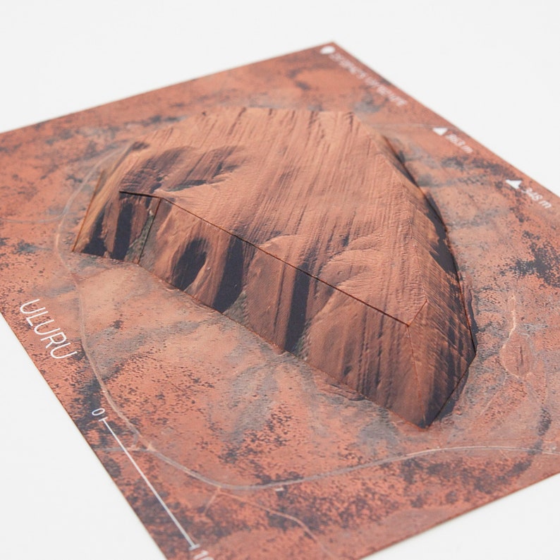 Australia's Uluru Easy Papercraft Mountain image 3