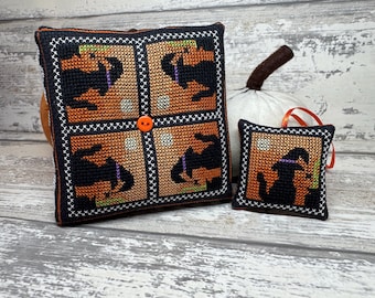 Patrón de punto de cruz Biscornu/Alfiletero con forma de tijeras - Gato de Halloween