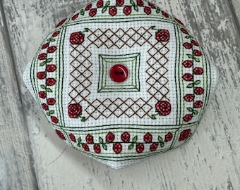 Patroon kruissteek Biscornu/Scissor Fob speldenkussen - Rose Garden
