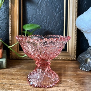 Vintage L G Wright Pink Glass Candy Dish Hobstar Sawtooth
