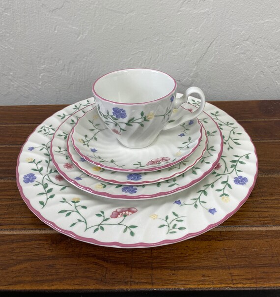 Vintage Johnson Brothers Summer Chintz Dinnerware Etsy