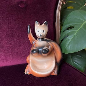 MCM Vintage 1956 Fine Ent Inc Dresser Caddy Boxing Kangaroo (Pulp Fiction)