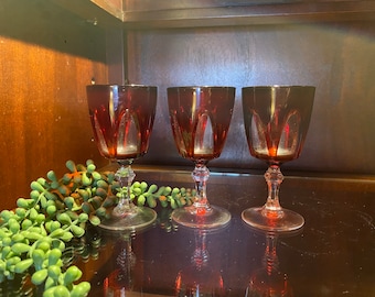 Set of 3 Vintage Cordial Glasses // Gothic by Cristal D’Arques Durand // Made in France 1970’s