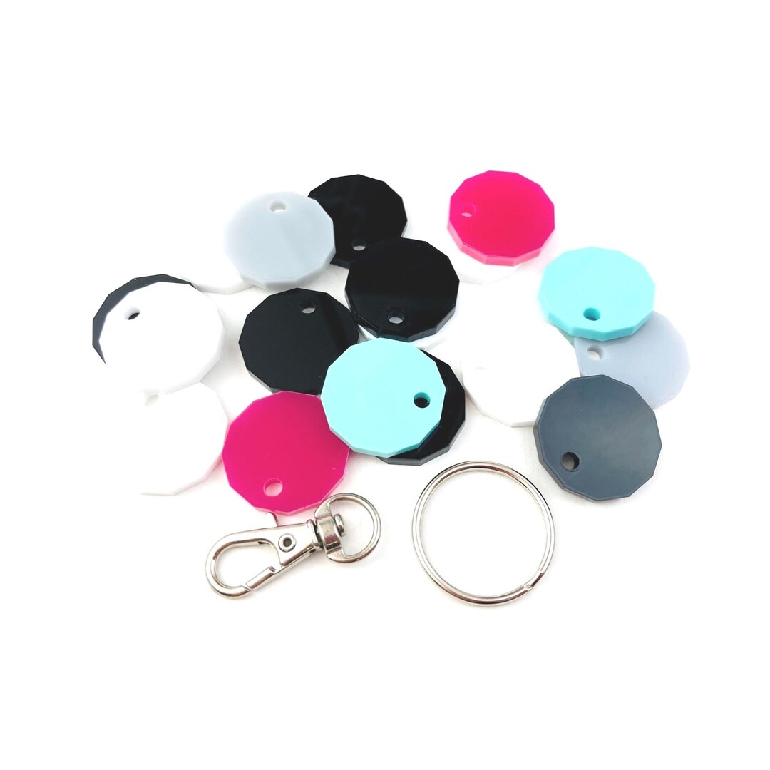 Acrylic Trolley Coin Keyring: GBP Pound Token Shopping Cart