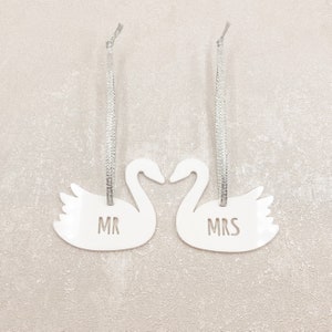 Swan Ornament For Wedding Anniversary Couples Husband Wife Boyfriend Girlfriend Unique Xmas Gift Present Acrylic White Swans Handmade UK