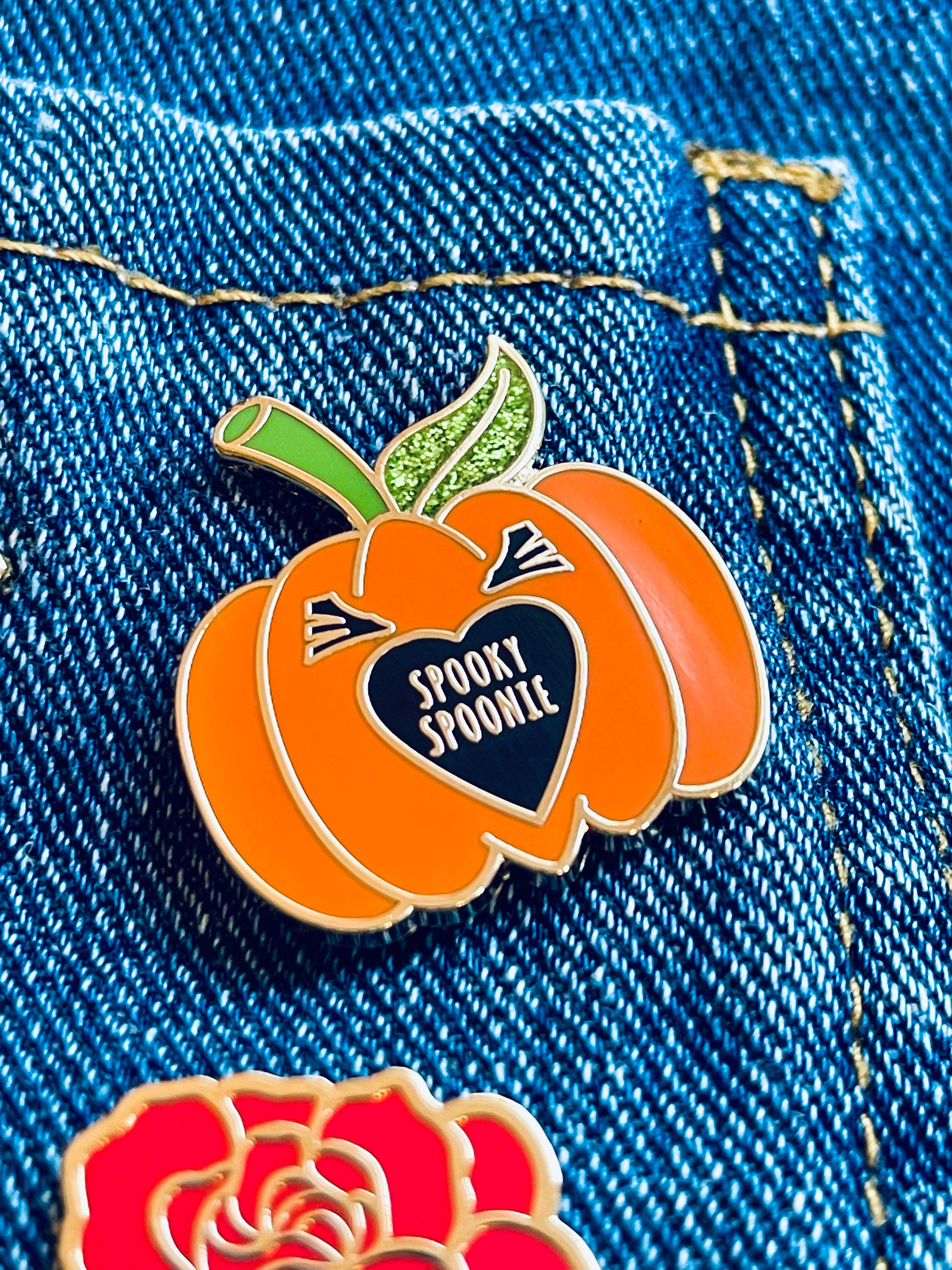 Spooky Spoonie Pumpkin - Awareness pin