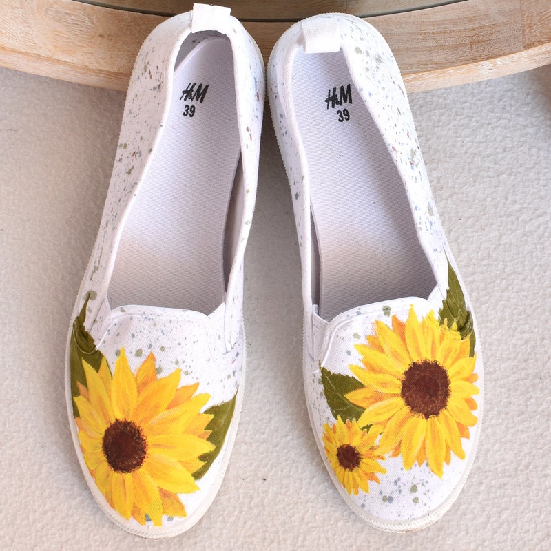 Sunflower Yellow Print Women's Slip On Sneakers