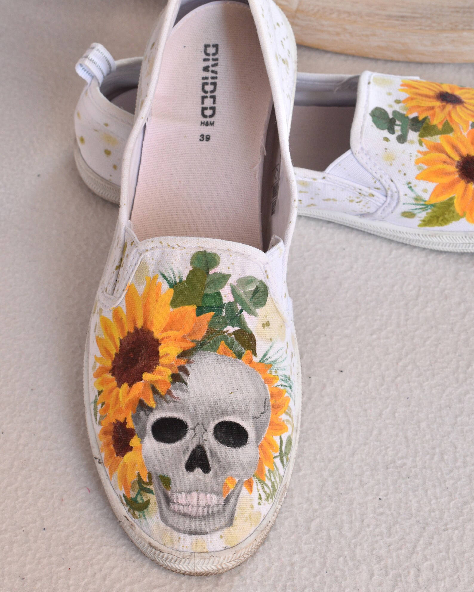 sunflower skull vans