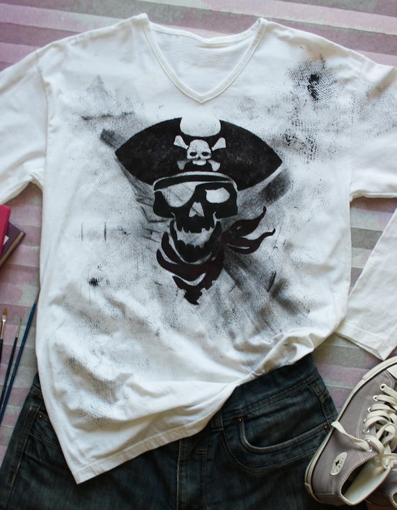 pirate skull t shirt