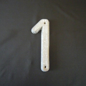 Door number, House number, Metal number 1