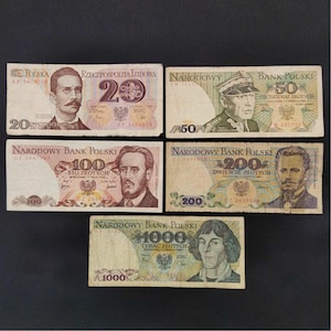 Polnisches Geld, alte polnische Währung, altes Papiergeld, Satz mit 5 Banknoten