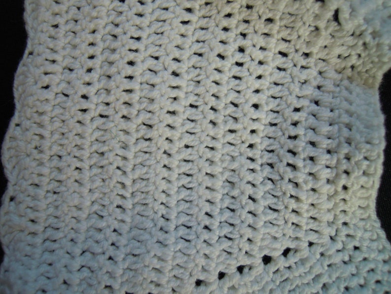 Lace collar