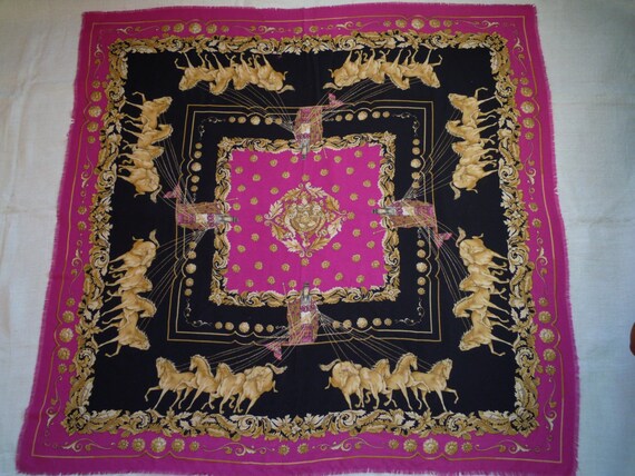 Large woolen women shawl
