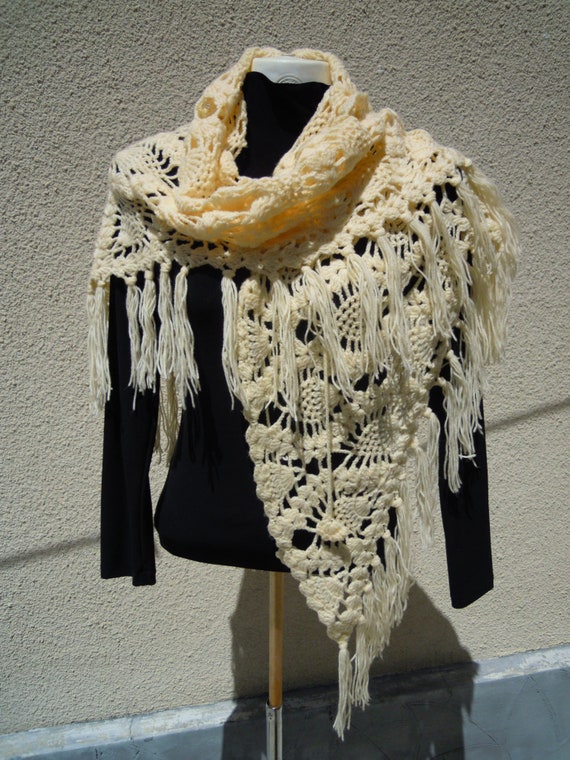 Lace shawl, Shawl with fringes, Triangular shawl,… - image 7