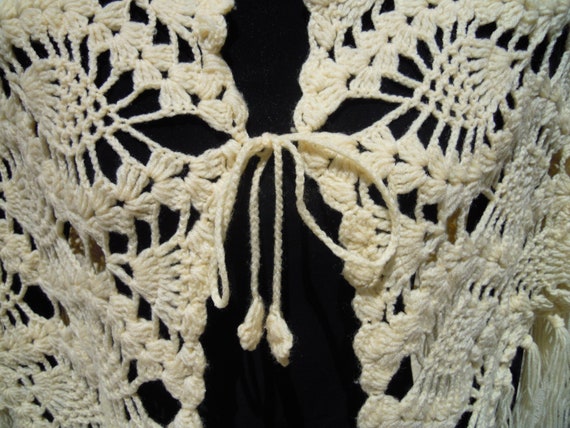 Lace shawl, Shawl with fringes, Triangular shawl,… - image 3