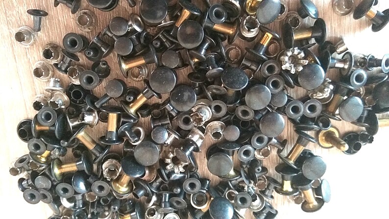 Rivets for footwear Different