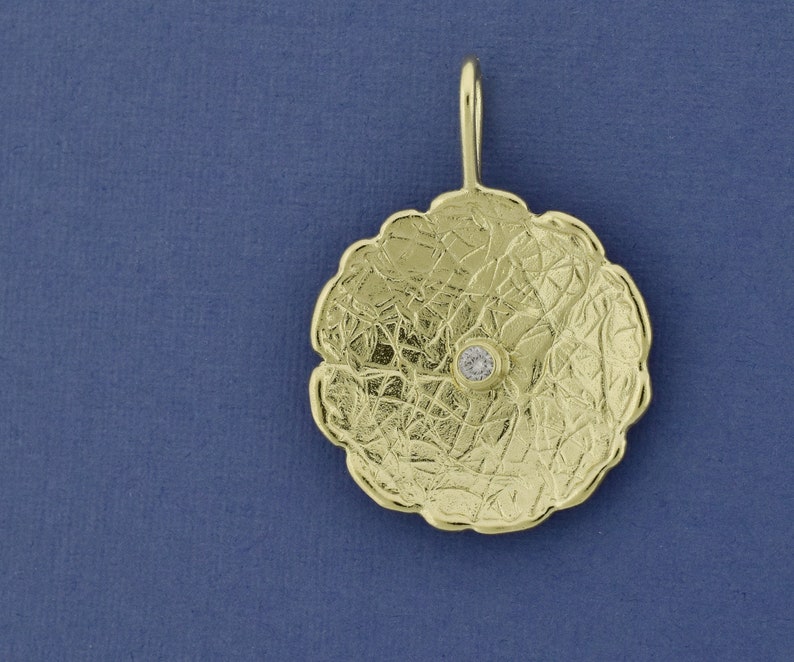 Solid Gold Medallion Pendant 14K Diamond Circle Pendant Etsy