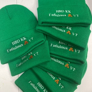 Anpassad broderad mössa, personlig stickad vintermössa, mössa med logotyp, present till honom eller henne