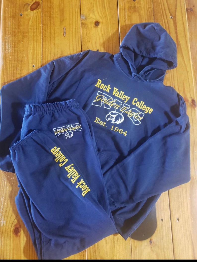 Broderade mjukisbyxor med personligt tryck, Joggingbyxor med personlig logotyp, Träningsbyxor med namn, Matchande setbyxor, Unisex loungebyxor bild 7