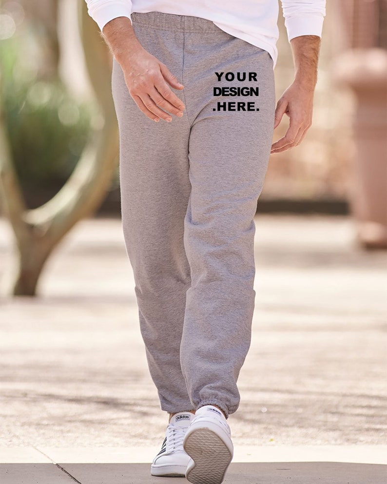 Broderade mjukisbyxor med personligt tryck, Joggingbyxor med personlig logotyp, Träningsbyxor med namn, Matchande setbyxor, Unisex loungebyxor bild 2