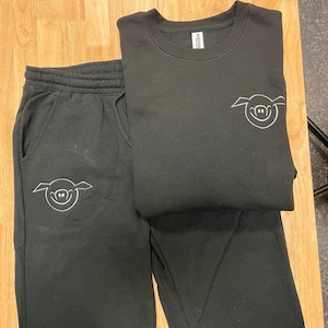 Broderade mjukisbyxor med personligt tryck, Joggingbyxor med personlig logotyp, Träningsbyxor med namn, Matchande setbyxor, Unisex loungebyxor bild 10