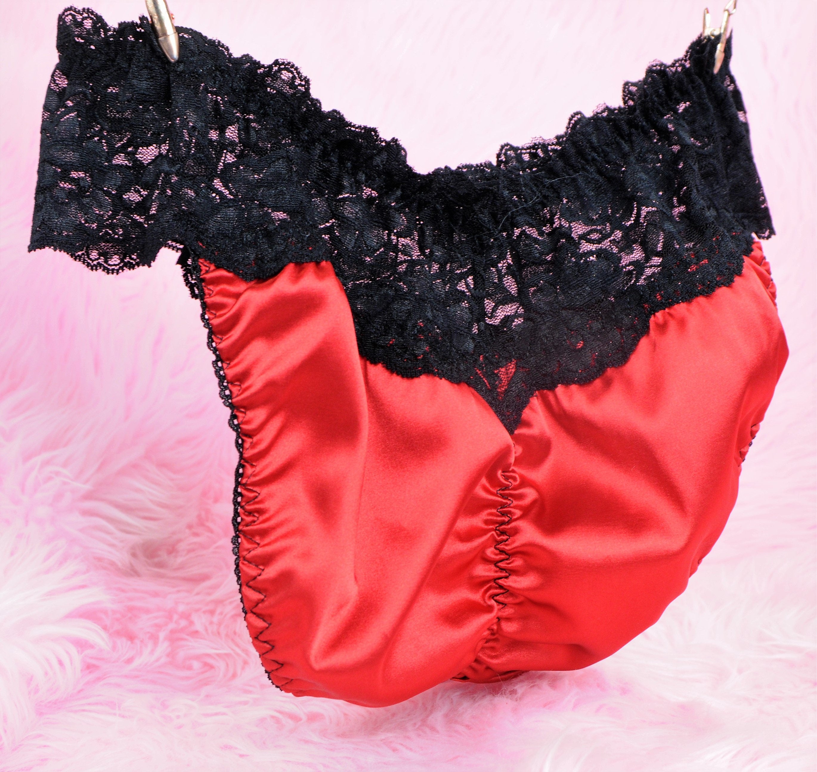 ELEG & STILANCE Women's Cotton Bikini Style Underwear Low Waist Panties  (Red & Black)