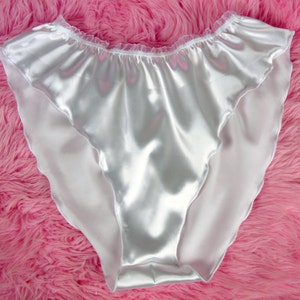 VTG Style Silky Smooth Soft White Satin Shiny Wetlook Ladies High Cut