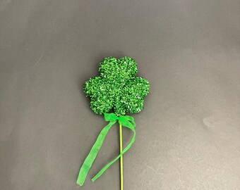 St. Patrick’s - 2 Count - Tinsel Confetti Shamrock Pick