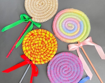 Christmas Candy Land Yarn Lollipop Pick