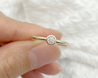 14K Diamond Bezel Solitaire Wedding Ring / Diamond Ring / Solitaire Ring / Wedding Ring / Simple Engagement Ring / Anniversary Ring