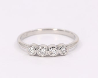 14K 4 Diamond Bezel Simple Wedding Band / Diamond Ring / Diamond Bezel Ring / Simple Wedding Band / Engagement Band / Bridal Ring