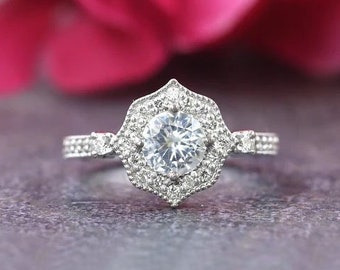 14K White Sapphire Floral Engagement Ring / White Sapphire Ring / Diamond Ring / Floral Wedding Ring / White Gold / Promise Ring