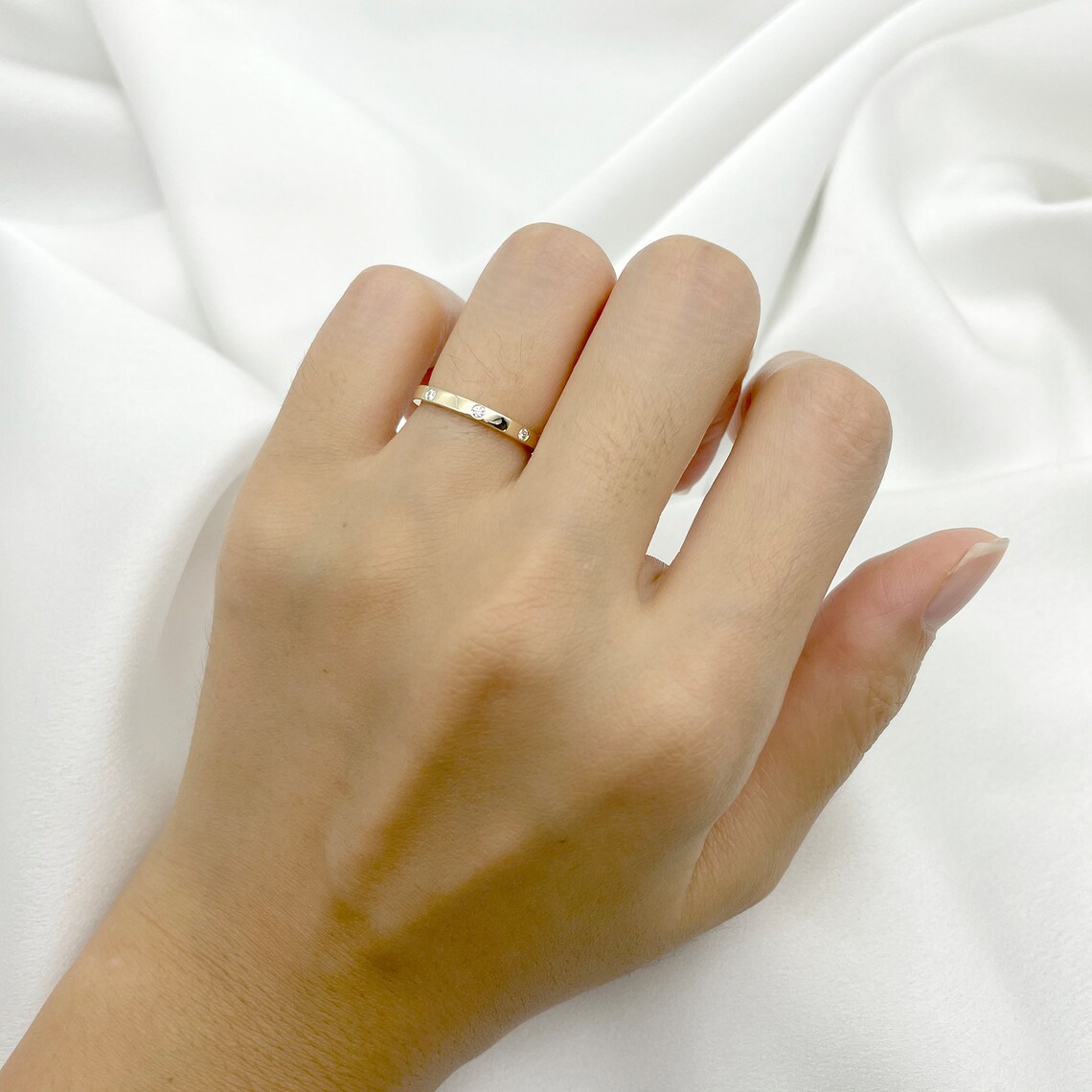 14K 8 Diamond Simple Wedding Band / Diamond Ring / Engagement image 2