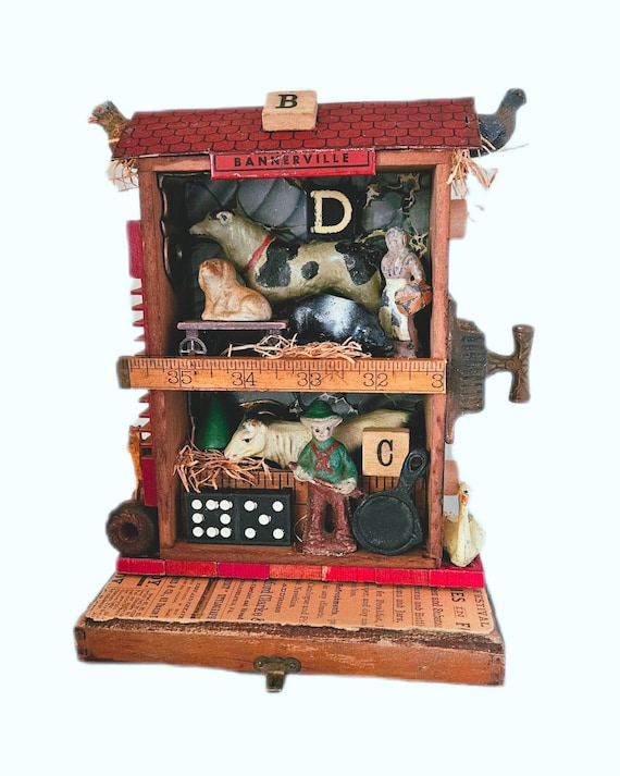 Vintage Assemblage Sculpture,BANNERVILLE FARM,Americana Folk Art