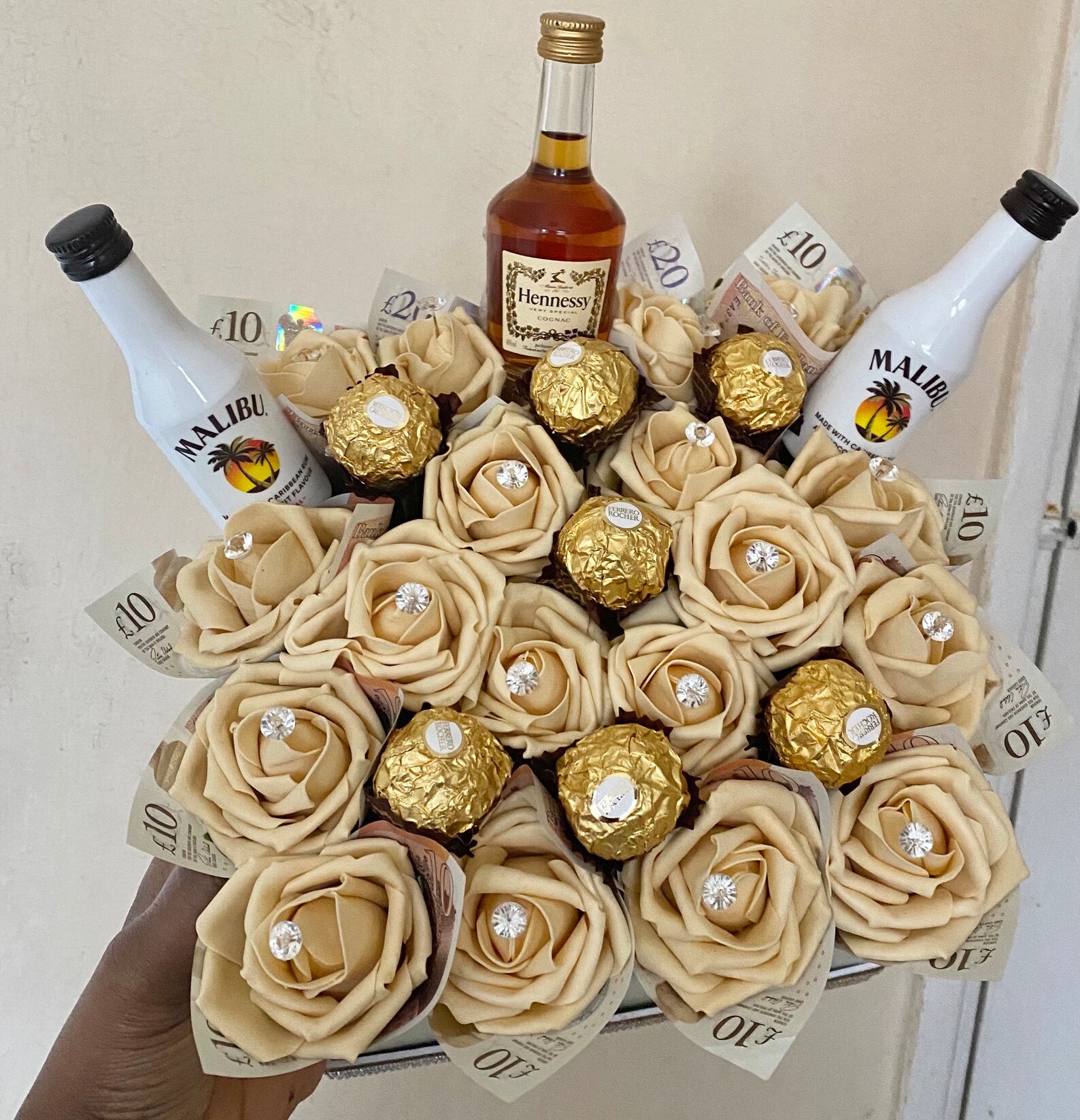Luxury Money Bouquet Gold Roses Flower Box Ferrero Rocher Etsy