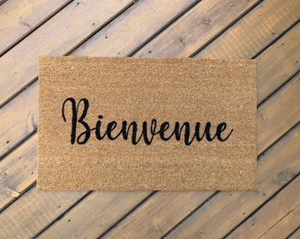 Bienvenue Coir Doormat: Hand-Painted Welcome Mat