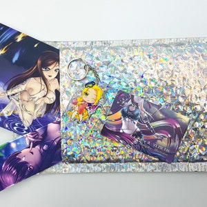 Pack Mystère | Marque-page, Carte Postale, Autocollant et Porte-clé | Accessoires Anime Kawaii Manga Papeterie