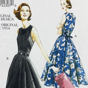 Vogue 8788 - Reissued 1950s Back Wrap Dress Sewing Pattern - Size 6-14 (30.5-36") - Uncut (FF)