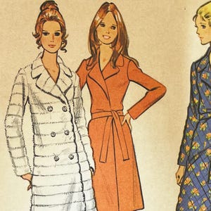 McCall's 3031 Vintage Quilted Robe or Fur Coat Sewing Pattern - Uncut Size Small (31.5-32.5")