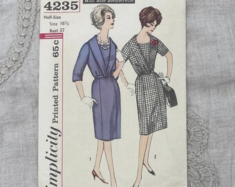 Simplicity 4235 - 1960s Square Neckline Dress Pattern with Shawl Collar Wrapping Around the Belt - Size 16.5 (37") - Cut