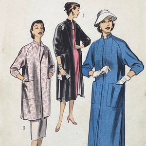 Advance 7952 - 1950s Slim Coat Sewing Pattern with Mandarin Collar and Raglan Sleeves - Size 12 (30") - Uncut (FF)