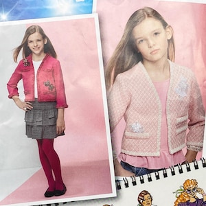 Könnte beinhalten: Ein Set aus drei Keramikbechern mit gesprenkelter, matter Oberfläche. Die Becher sind in Creme-, Hellgrau- und Dunkelgrautönen gehalten. Jeder Becher hat ein schlichtes, minimalistisches Design.