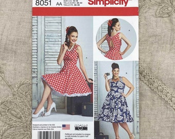 Simplicity 8051 - Rockabilly Sweetheart Halter Dress Pattern - Size 10-18 or Size 20-28 - Uncut (FF)